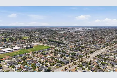 6471 Crandall Drive, Huntington Beach, CA 92647 - Photo 30