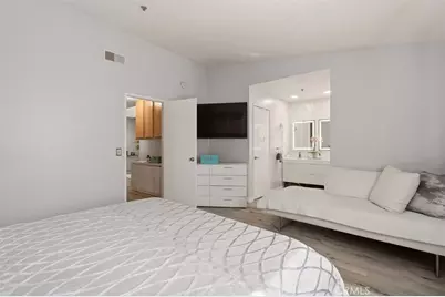 11534 Promenade Drive, Santa Fe Springs, CA 90670 - Photo 14