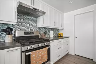 12568 Wedgwood Cir, Tustin, CA 92780 - Photo 18