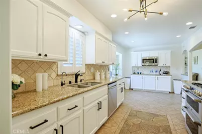 512 S Peregrine, Anaheim, CA 92806 - Photo 14