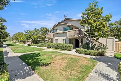 146 Echo #58, Irvine, CA 92614 - Photo 2