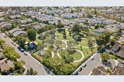 146 Echo #58, Irvine, CA 92614 - Photo 32