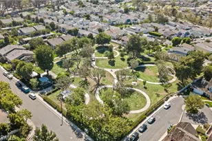 146 Echo, Irvine, CA 92614 - Photo 32