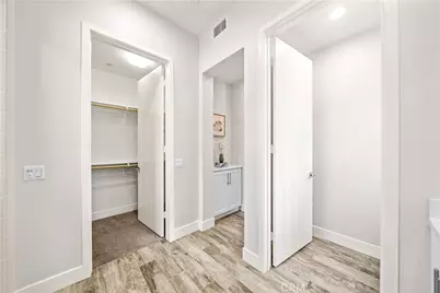220 Follyhatch, Irvine, CA 92618 - Photo 22