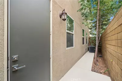 220 Follyhatch, Irvine, CA 92618 - Photo 36