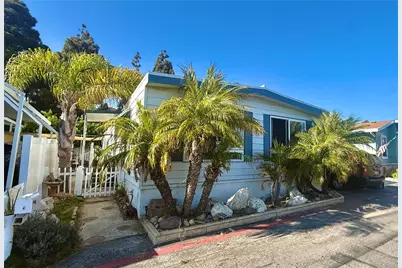 20701 Beach Boulevard #4, Huntington Beach, CA 92648 - Photo 1