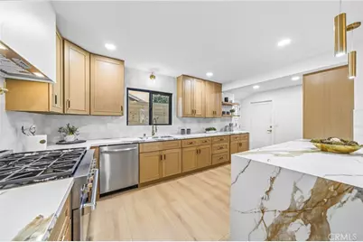 10321 Kamuela Drive, Huntington Beach, CA 92646 - Photo 14