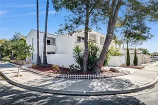 12 Foxglove, Irvine, CA 92612 - Photo 2