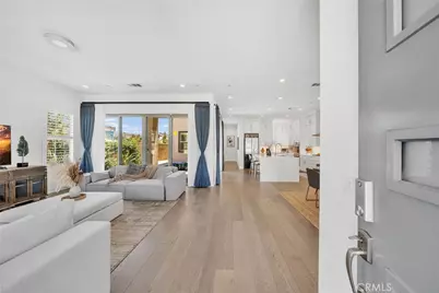 112 Sentosa, Irvine, CA 92618 - Photo 6
