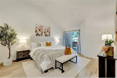 34 Magellan Aisle, Irvine, CA 92620 - Photo 16