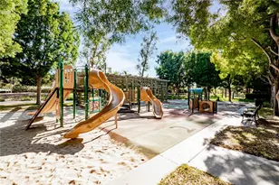 3 Oroville, Irvine, CA 92602 - Photo 40
