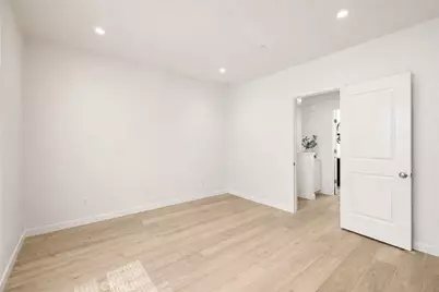 184 Elkhorn, Irvine, CA 92618 - Photo 16