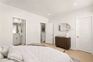 184 Elkhorn, Irvine, CA 92618 - Photo 22
