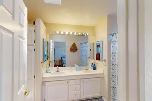 9850 Garfield Ave, Huntington Beach, CA 92646 - Photo 28