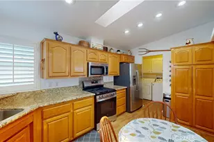 9850 Garfield Ave, Huntington Beach, CA 92646 - Photo 10