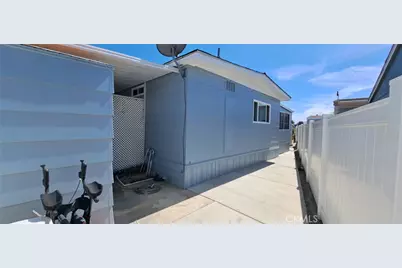 16222 Monterey Lane #253, Huntington Beach, CA 92649 - Photo 6
