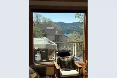 27647 Matterhorn Drive, Lake Arrowhead, CA 92352 - Photo 2