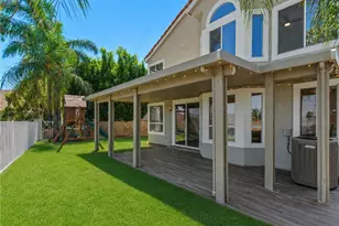 17488 Star Canyon Ct, Riverside, CA 92503 - Photo 34