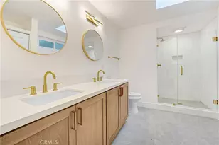 22323 Miranda St, Woodland Hills, CA 91367 - Photo 12