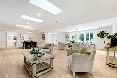 22323 Miranda Street, Woodland Hills, CA 91367 - Photo 6