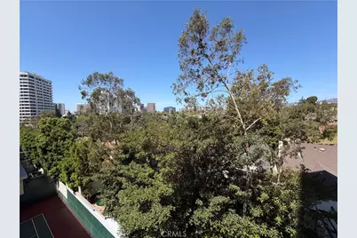 10501 Wilshire #814, Los Angeles, CA 90024 - Photo 2