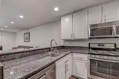 322 Orange Blossom, Irvine, CA 92618 - Photo 4
