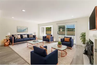 25045 Mackenzie, Laguna Hills, CA 92653 - Photo 4