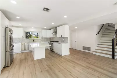 25045 Mackenzie, Laguna Hills, CA 92653 - Photo 12