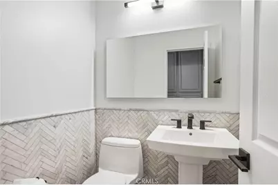 34 League, Irvine, CA 92602 - Photo 12