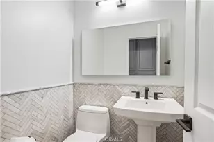 34 League, Irvine, CA 92602 - Photo 12