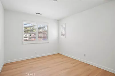 34 League, Irvine, CA 92602 - Photo 16