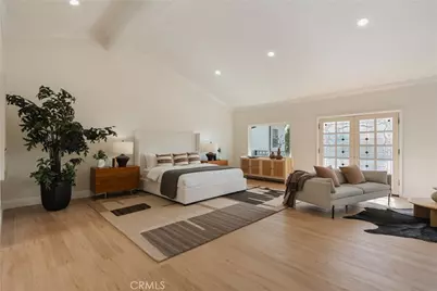 17182 Hillside Circle, Huntington Beach, CA 92649 - Photo 8