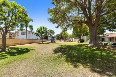 4524 Jamestown, Yorba Linda, CA 92886 - Photo 32