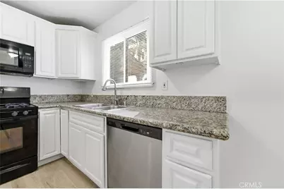 10255 Newville Avenue, Downey, CA 90241 - Photo 22