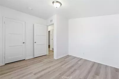 10255 Newville Avenue, Downey, CA 90241 - Photo 8