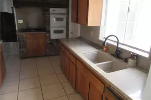11540 5th, Hesperia, CA 92345 - Photo 12