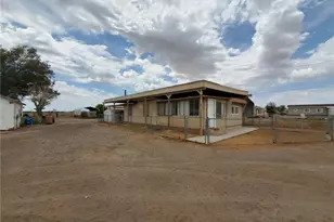 5623 Colorado River Rd, Blythe, CA 92225 - Photo 14