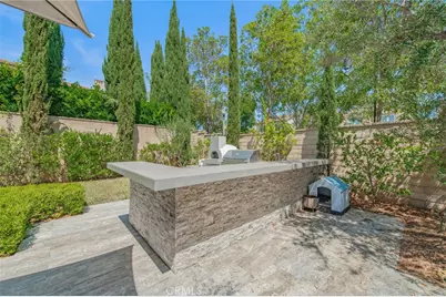 57 Statuary, Irvine, CA 92620 - Photo 24