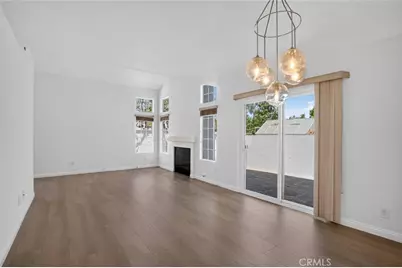122 Almador, Irvine, CA 92614 - Photo 6