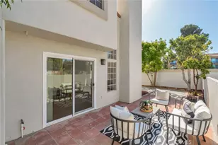 122 Almador, Irvine, CA 92614 - Photo 34