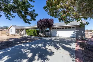 8650 Cowberry Rd, Phelan, CA 92371 - Photo 12