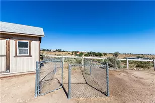 8650 Cowberry Rd, Phelan, CA 92371 - Photo 64