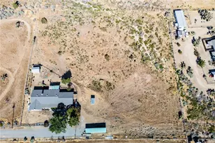 8650 Cowberry Rd, Phelan, CA 92371 - Photo 50