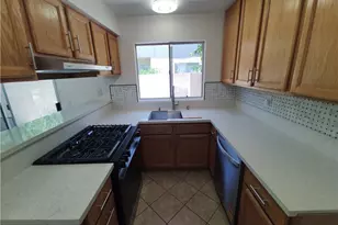 10125 De Soto Ave, Chatsworth, CA 91311 - Photo 10