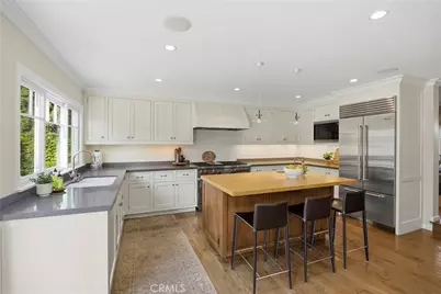 9601 Dumbreck Drive, Huntington Beach, CA 92646 - Photo 14