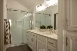 13051 Arborwalk Ln, Tustin, CA 92782 - Photo 12