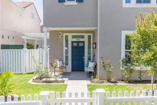 13051 Arborwalk Ln, Tustin, CA 92782 - Photo 24