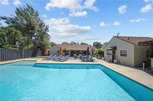 6951 Chisholm, Van Nuys, CA 91406 - Photo 42