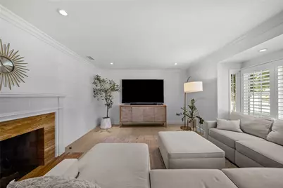 6951 Chisholm, Van Nuys, CA 91406 - Photo 8