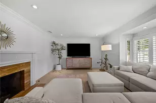 6951 Chisholm, Van Nuys, CA 91406 - Photo 8